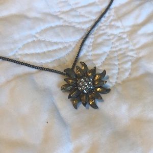 Fossil - Flower Necklace 🌻